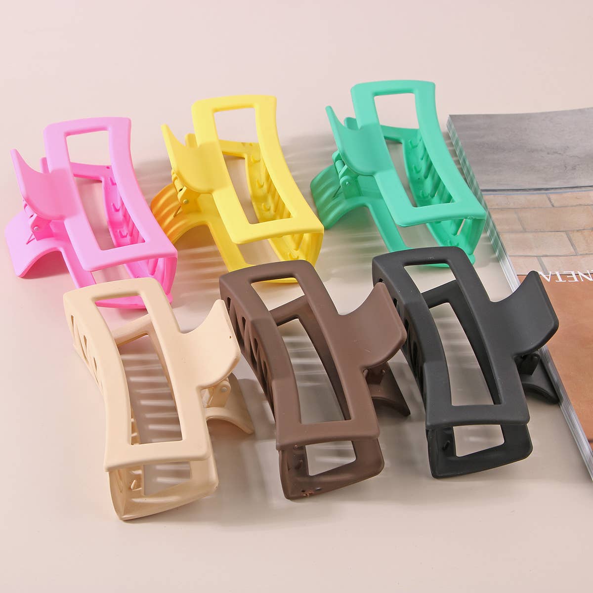 5 12 JUMBO FLAT HAIR CLAW CLIP STRONG HOLD_CWAHA1091