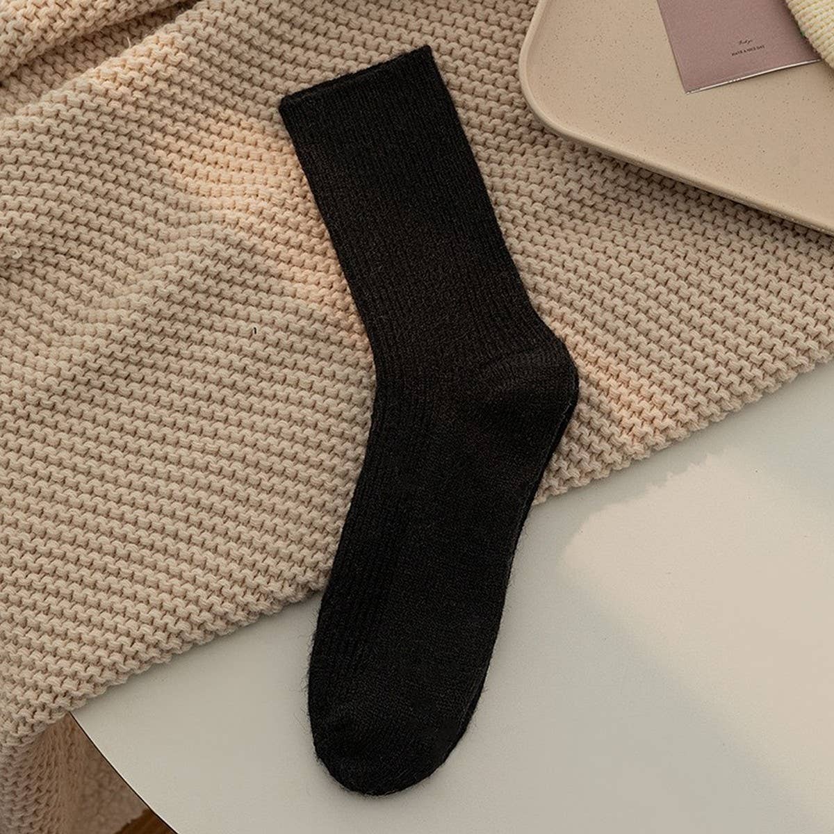 AUTUMN AND WINTER SOLID COLOR ALL MATCH PILE SOCKS_CWMS1048