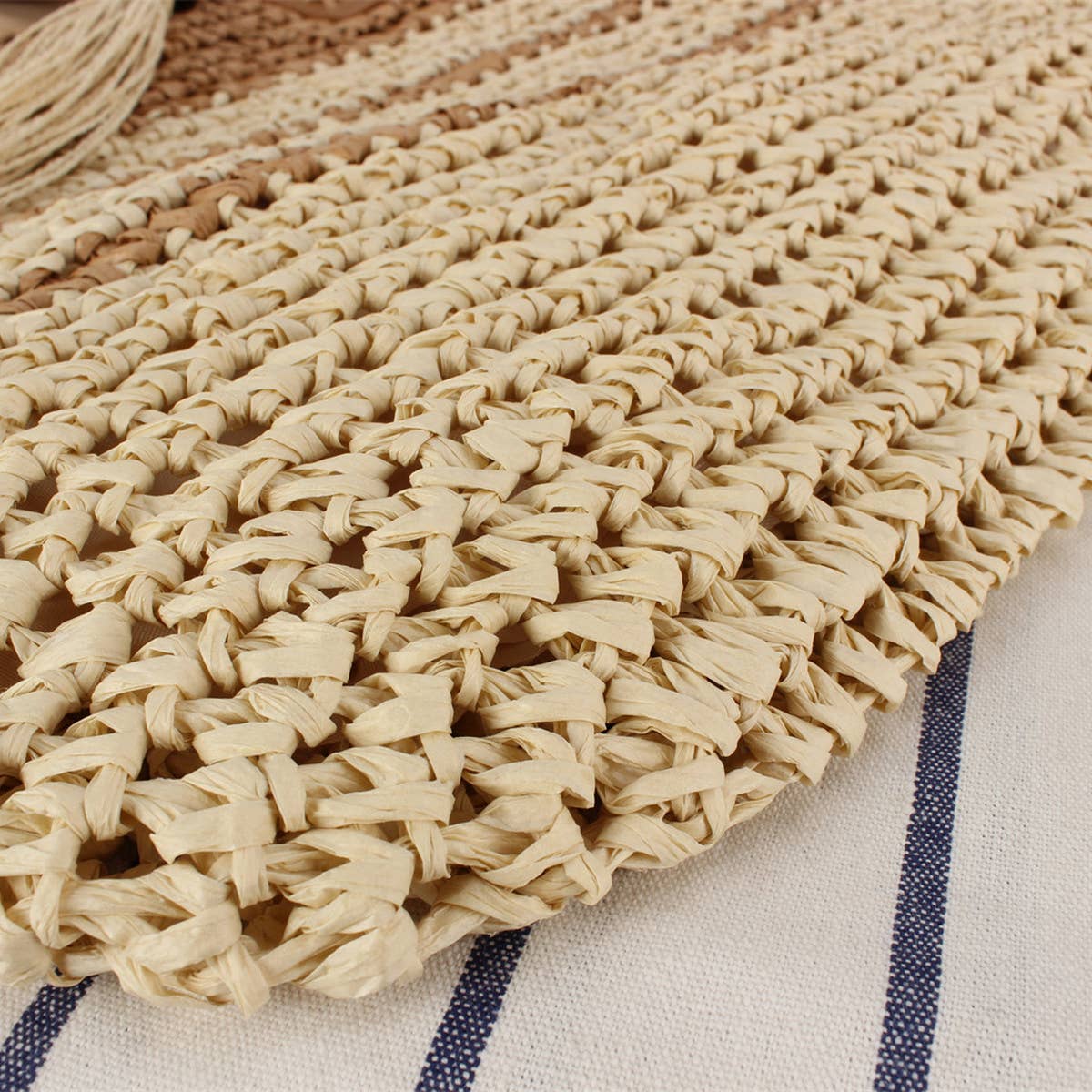 2024 NEW STYLE STRIPED ARMPIT STRAW BAG_CWAB2027