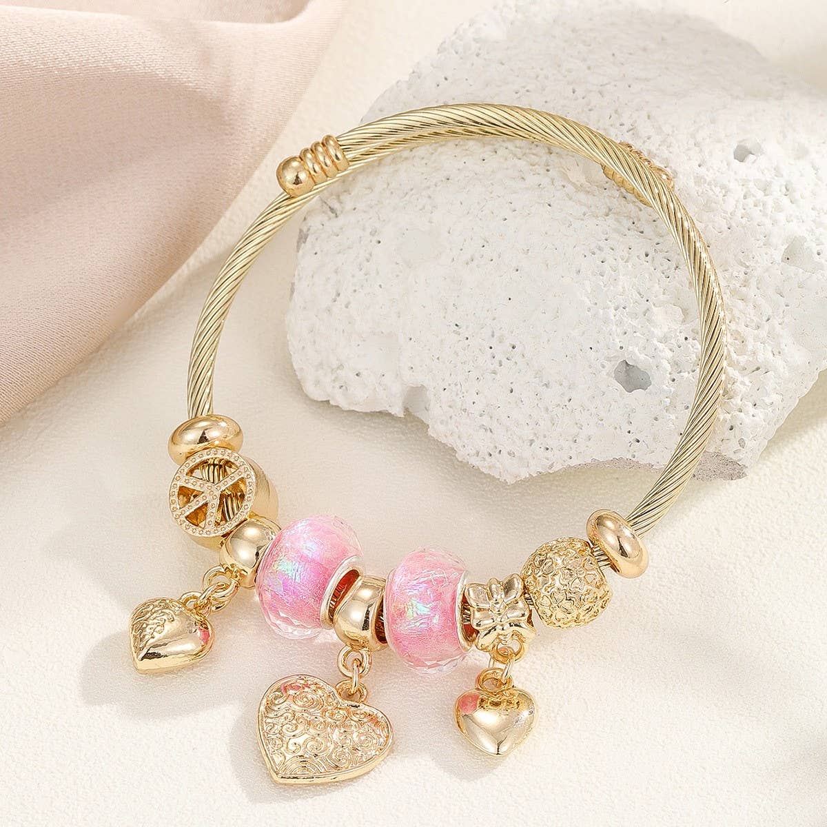 Trendy Beaded Bracelet With Bear Swan Heart_Cwmm8500