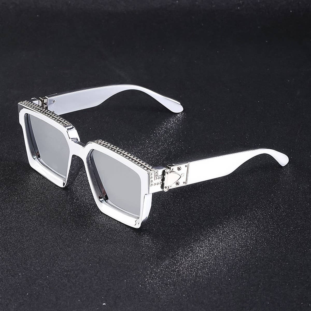 LARGE SQUARE FRAME SUNGLASSES WITH DIAMONDS_CWASG0662