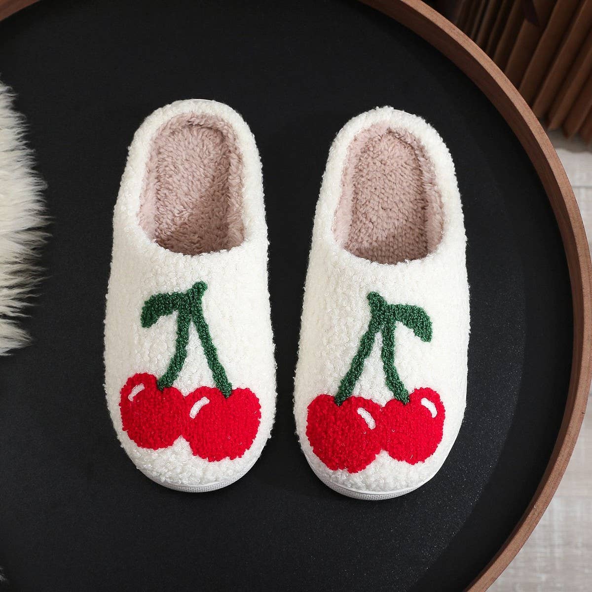 CUTE CHERRY EMBROIDERED COTTON SLIPPERS_CWSHS0453
