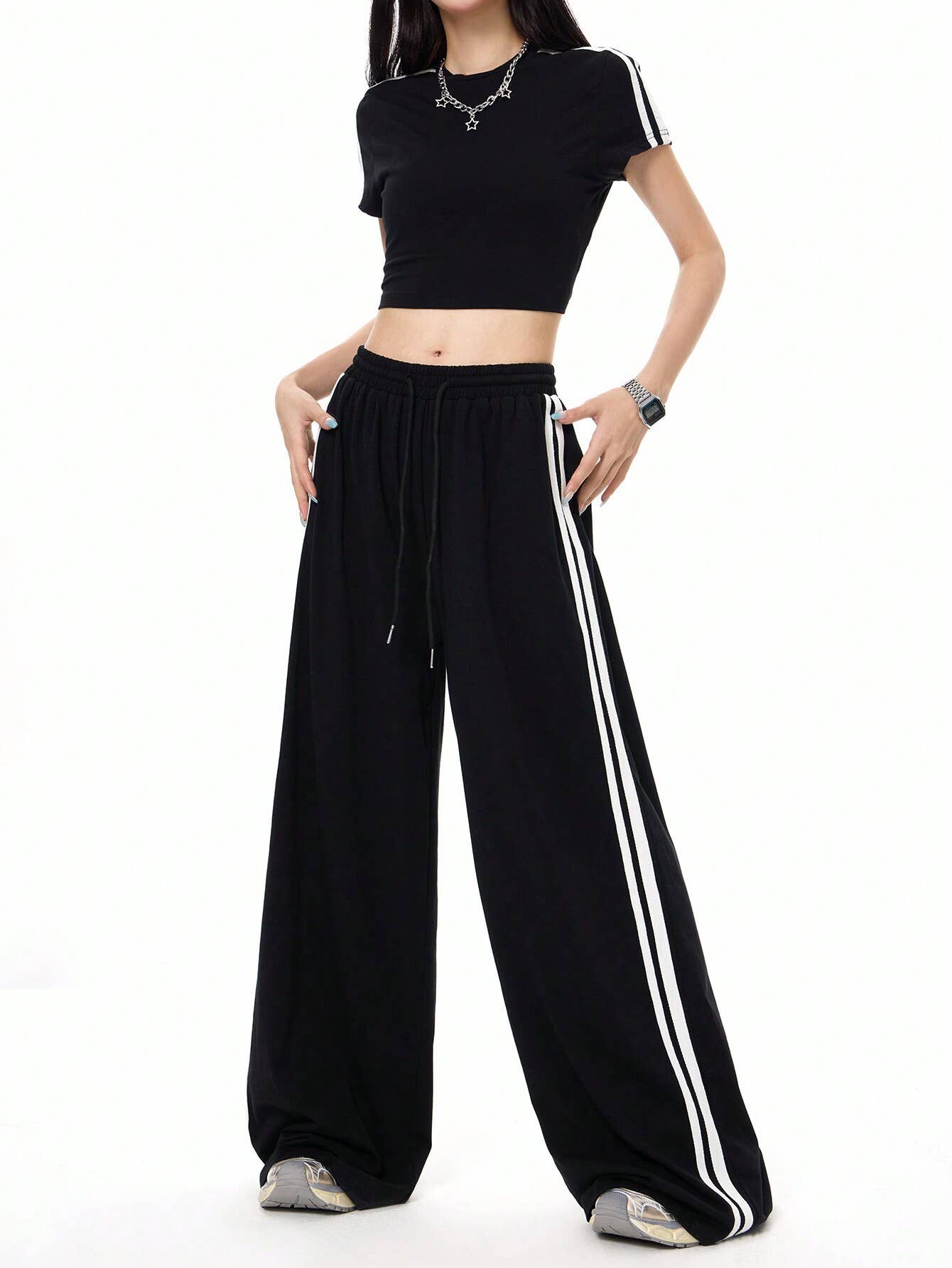 Sporty Wide-Leg Colorblock Relaxed Fit Pants