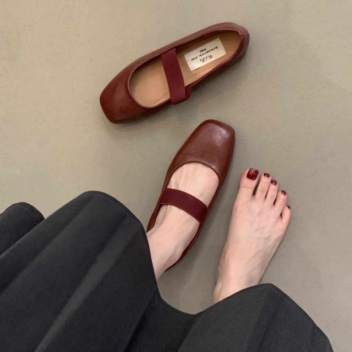 RETRO SQUARE TOE BALLET FLATS FOR WOMEN_CWSHF0106