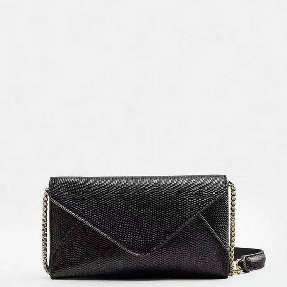 BRIGHT CHAIN MINI PARTY ENVELOPE SHOULDER BAG_CWAB3420