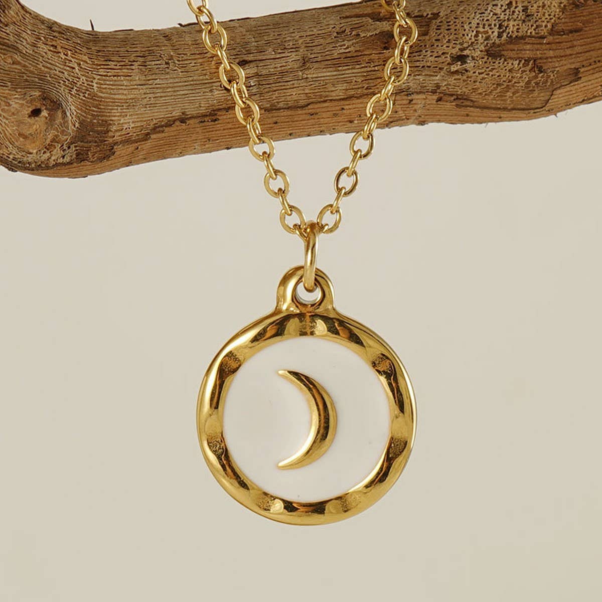 STAINLESS STEEL PLATED 18K GOLD MOON NECKLACE_CWAJE0695