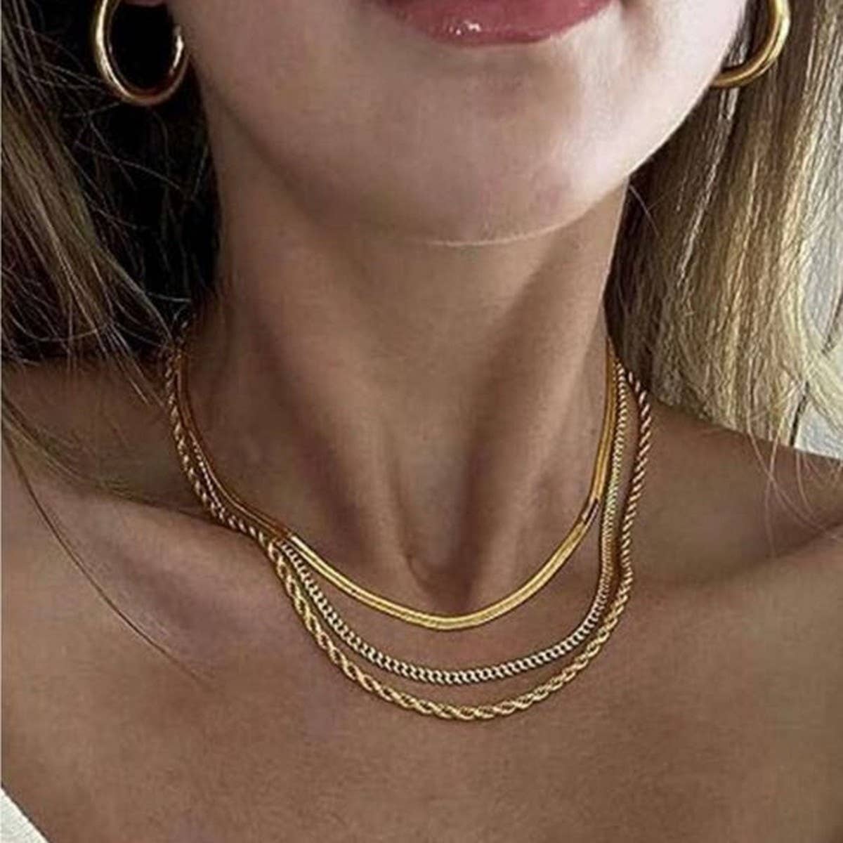 SNAKE CHAIN COMBINATION MULTI LAYERED NECKLACE_CWMM3621