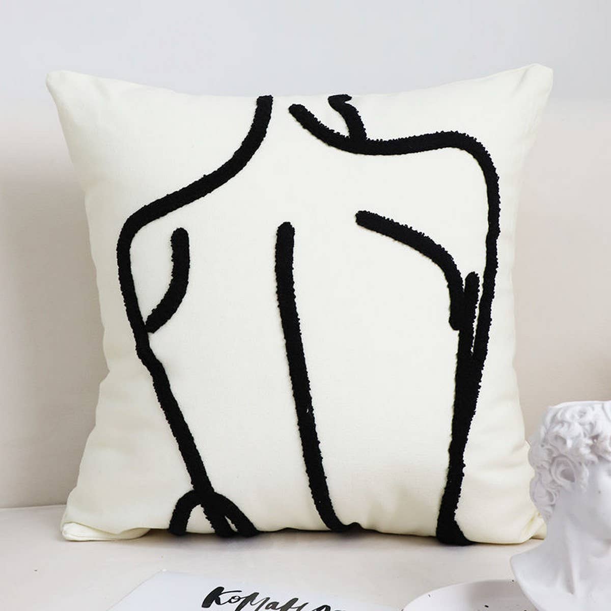 NORDIC PILLOW COVER WITH INSERT FOR SOFA BED_CWMM7695