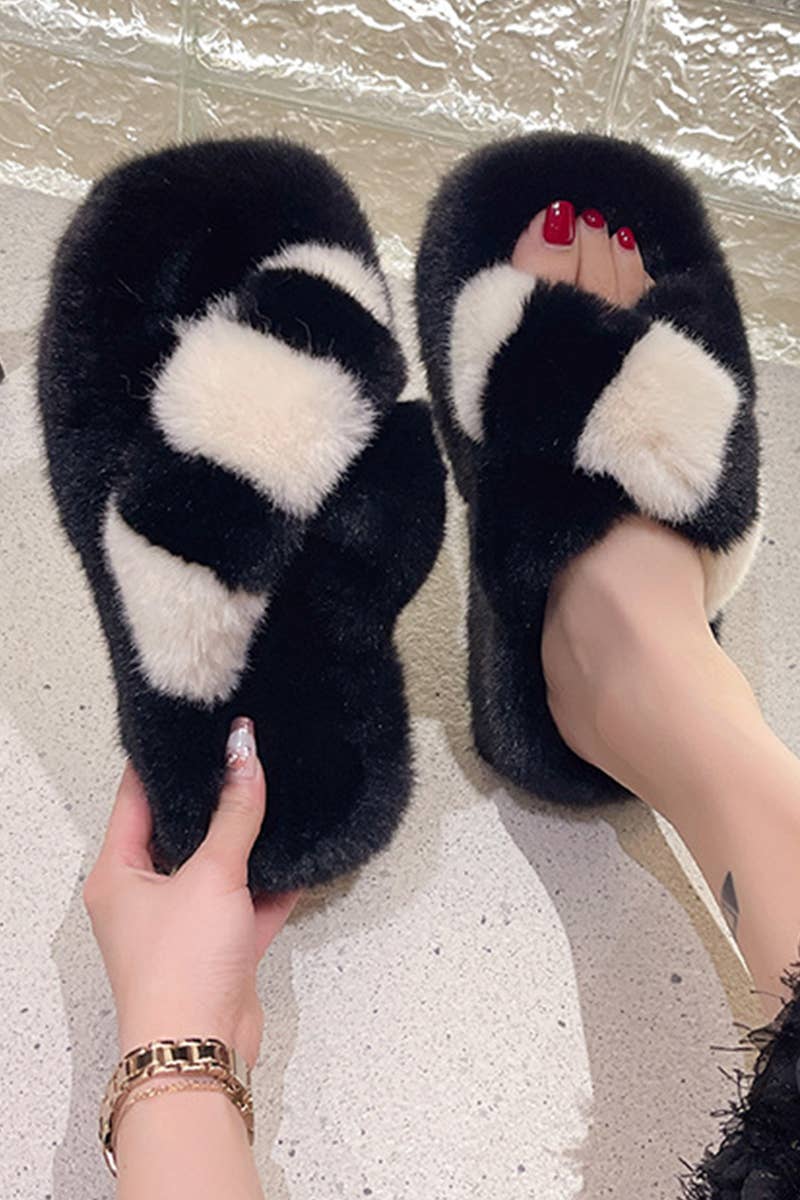 COLOR BLOCK CRISS CROSS HOME SLIPPERS_CWSHS0234