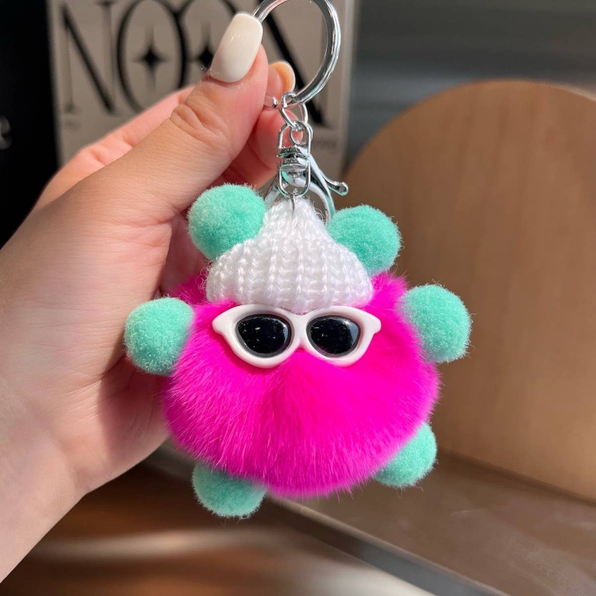 CUTE RABBIT FUR BRIQUETTES CAR KEYCHAIN PENDANT_CWMM2480