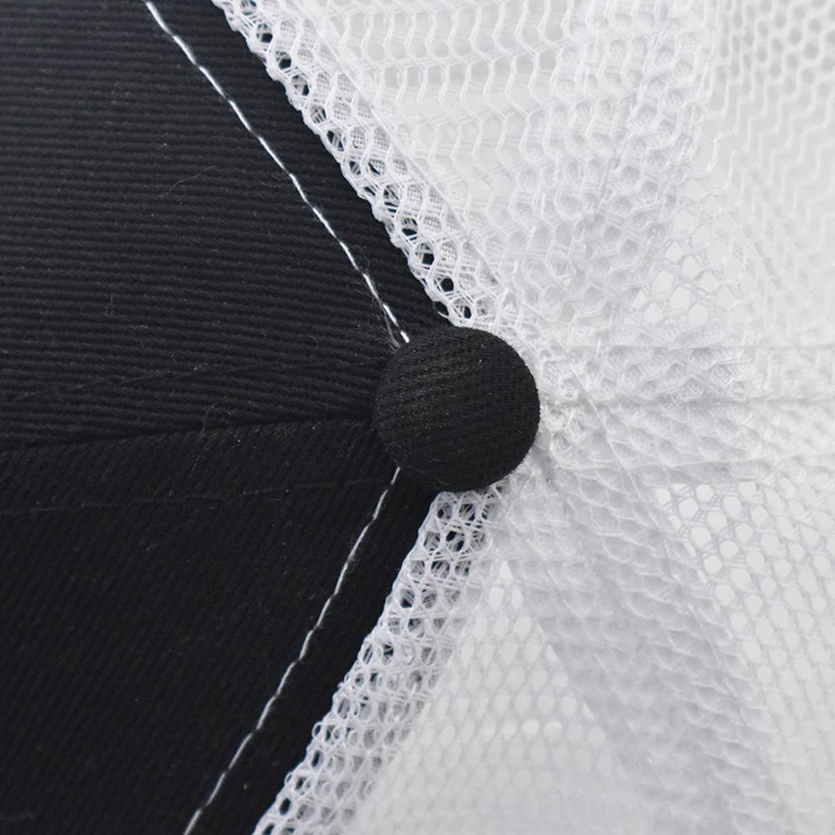 COTTON NEW CAT LETTER EMBROIDERED TRUCKER HAT_CWAH1366