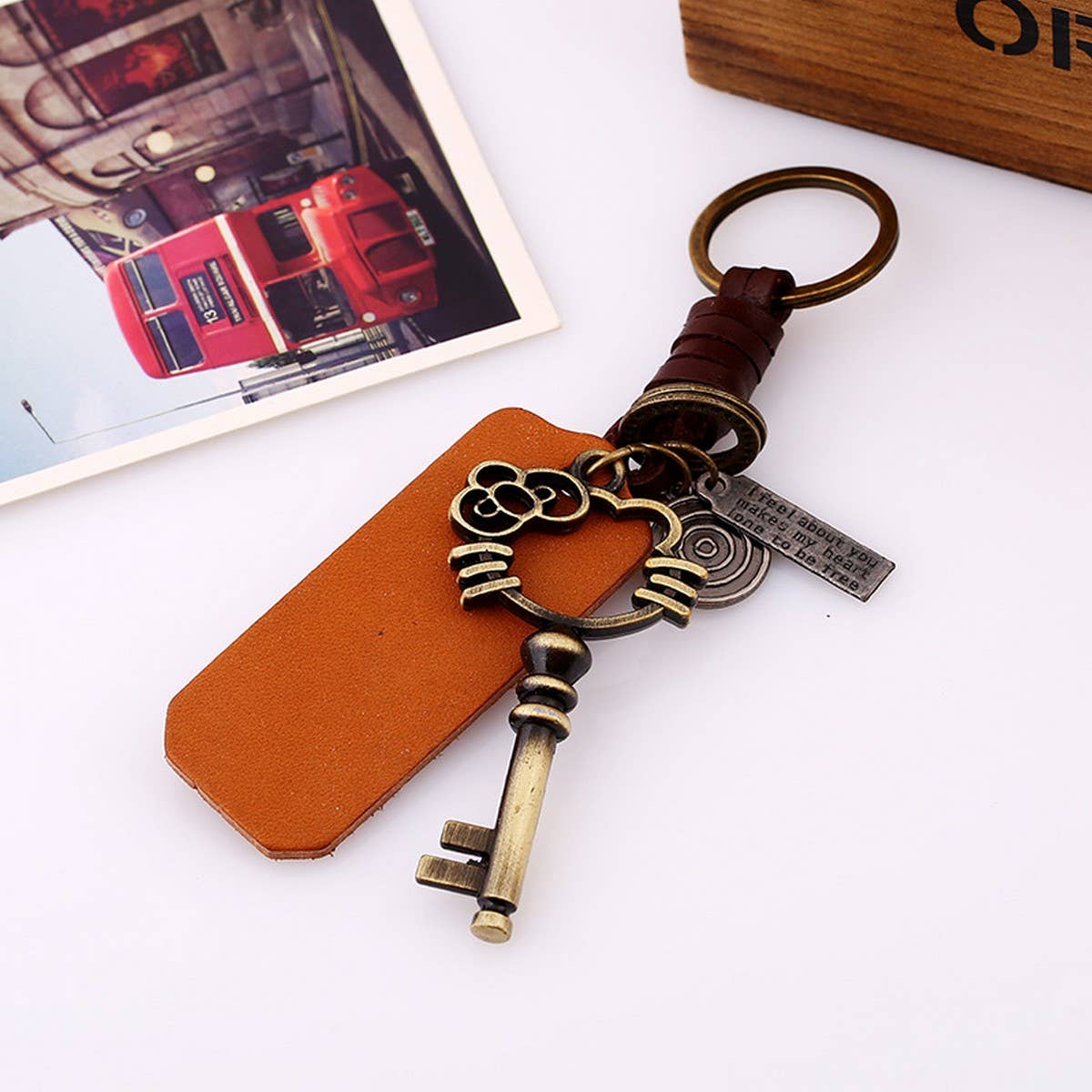 Vintage Woven Creative Pendant Cowhide Keychain_Cwmm4766
