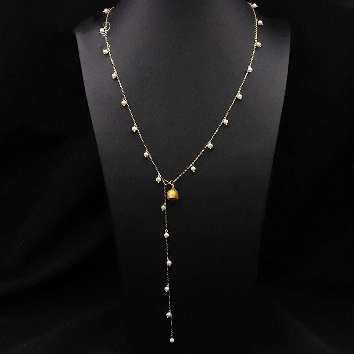 Womens High-End Pendant Vintage Pearl Necklace