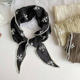 THIN FLORAL LACE TRIANGLE SCARF_CWASC0743