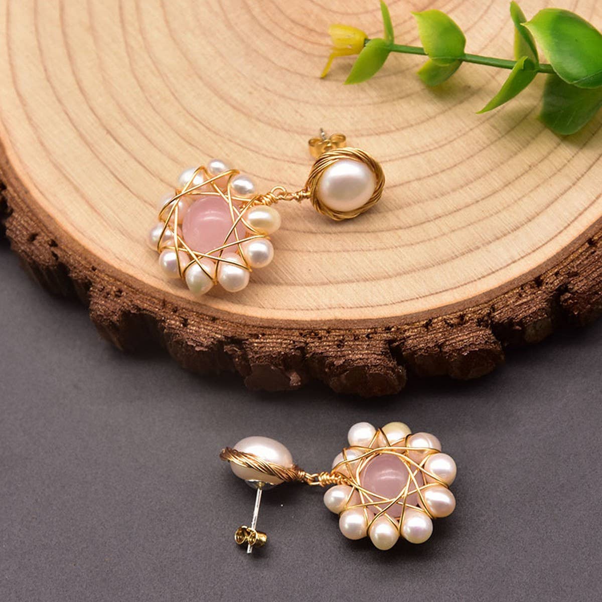 SWEET AND FRESH HANDMADE PEARL EARRINGS_CWAJE3783