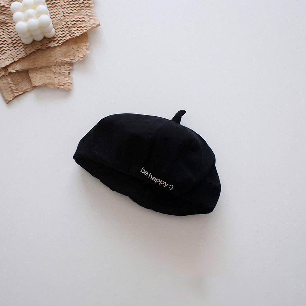 CHILDRENS RETRO FASHIONABLE DECORATIVE BERET_CWAH2920