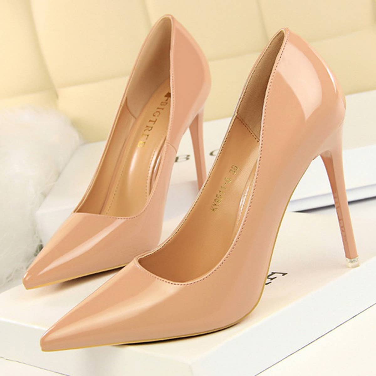 FASHIONABLE SHALLOW POINTED TOE HIGH HEELS_CWSHH0075