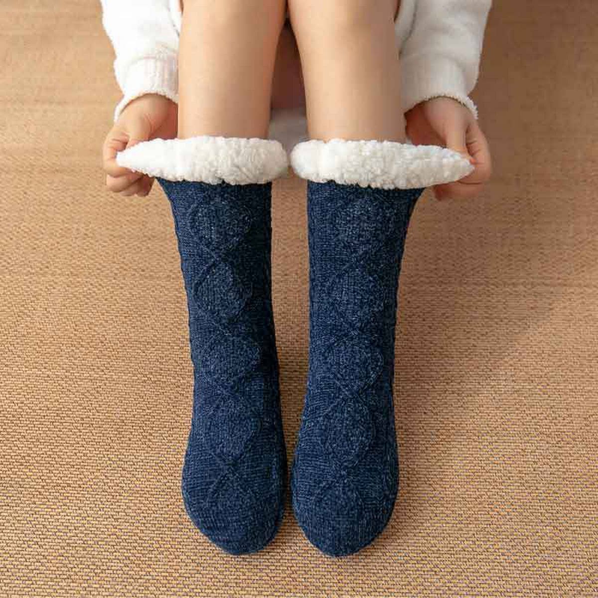 THERMAL LEG WARMERS PLUSH INDOOR SLIPPERS_CWMS0717