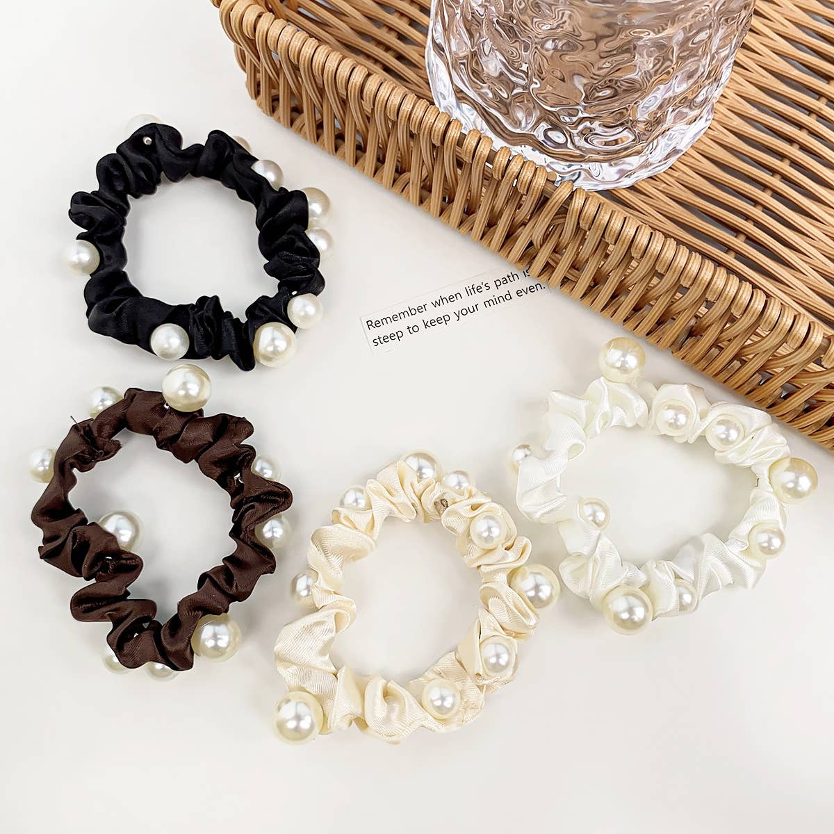 Elegant French Pearl Large Intestine Hair Band