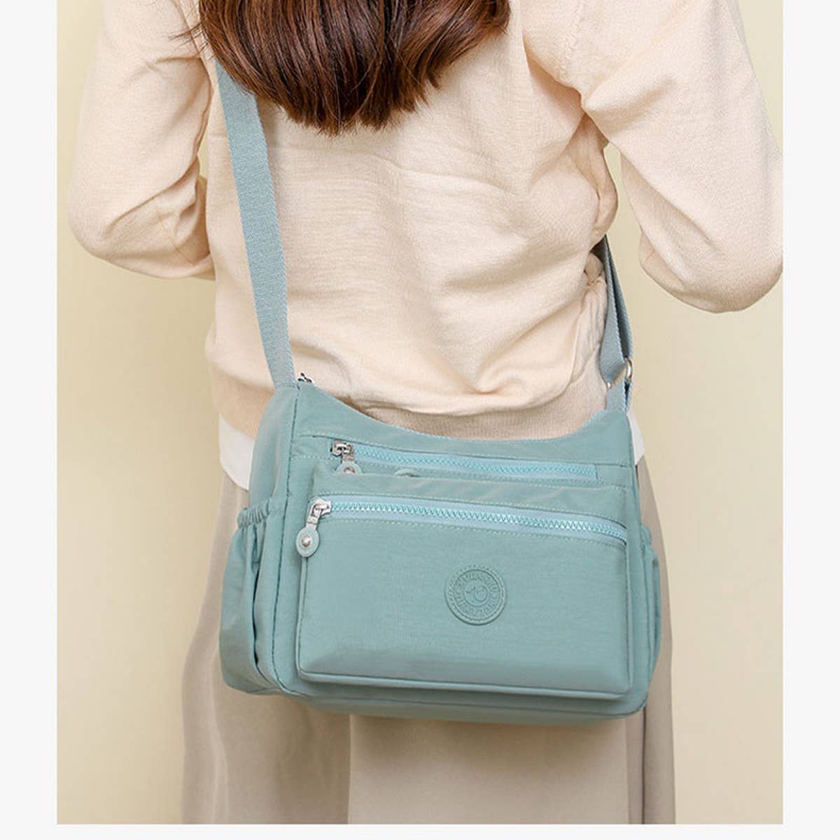 Lightweight Nylon Multi-Layer Shoulder Bag_Cwasc1760
