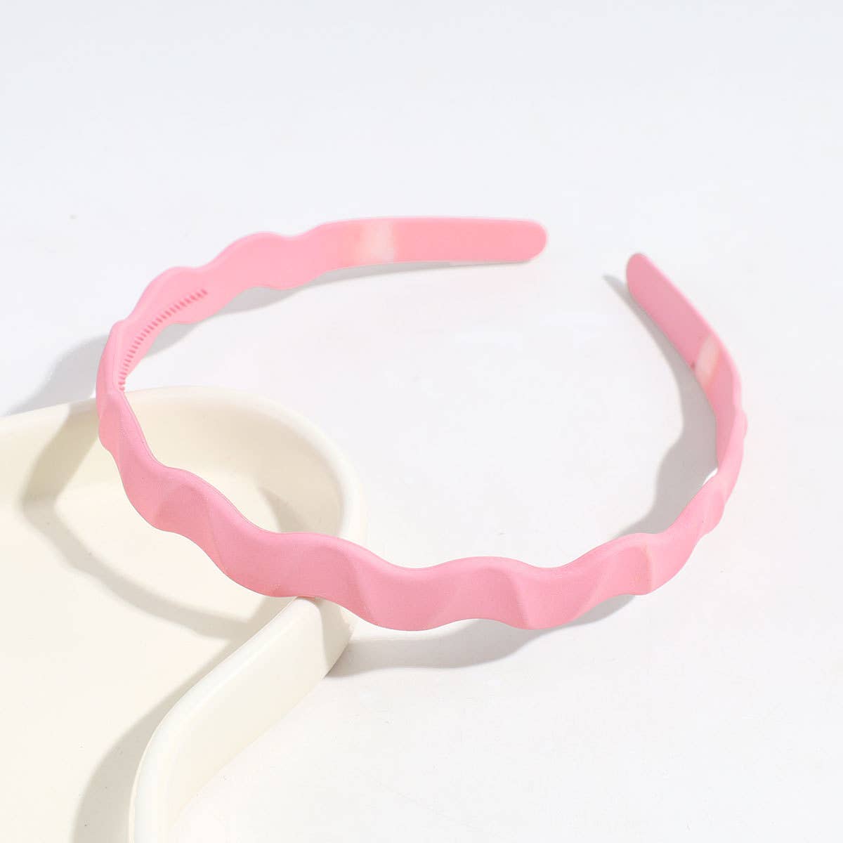 Versatile And Simple Thin Wave Headband