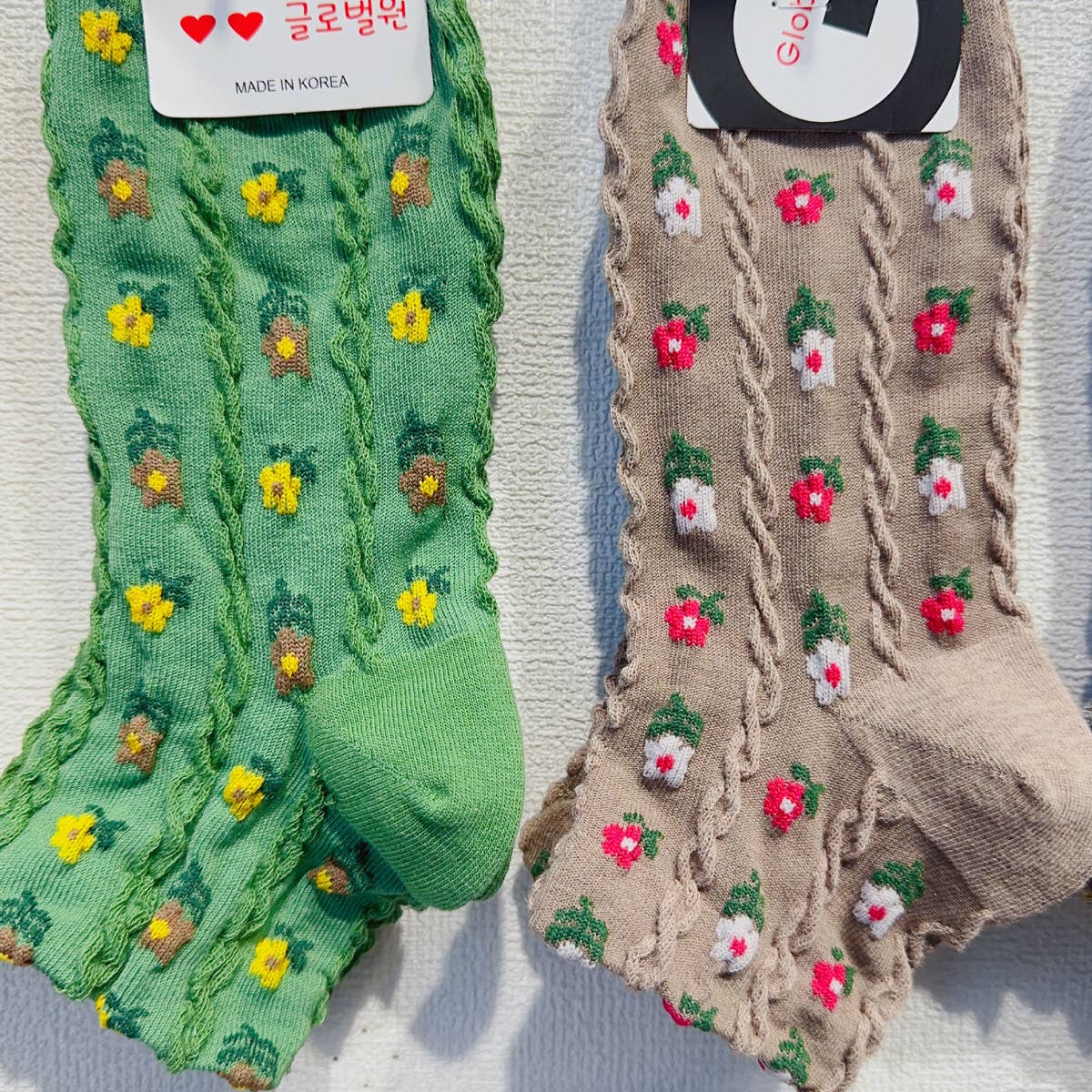 COMFORTABLE VERTICAL STRIPED COTTON SOCKS_CWMS0421