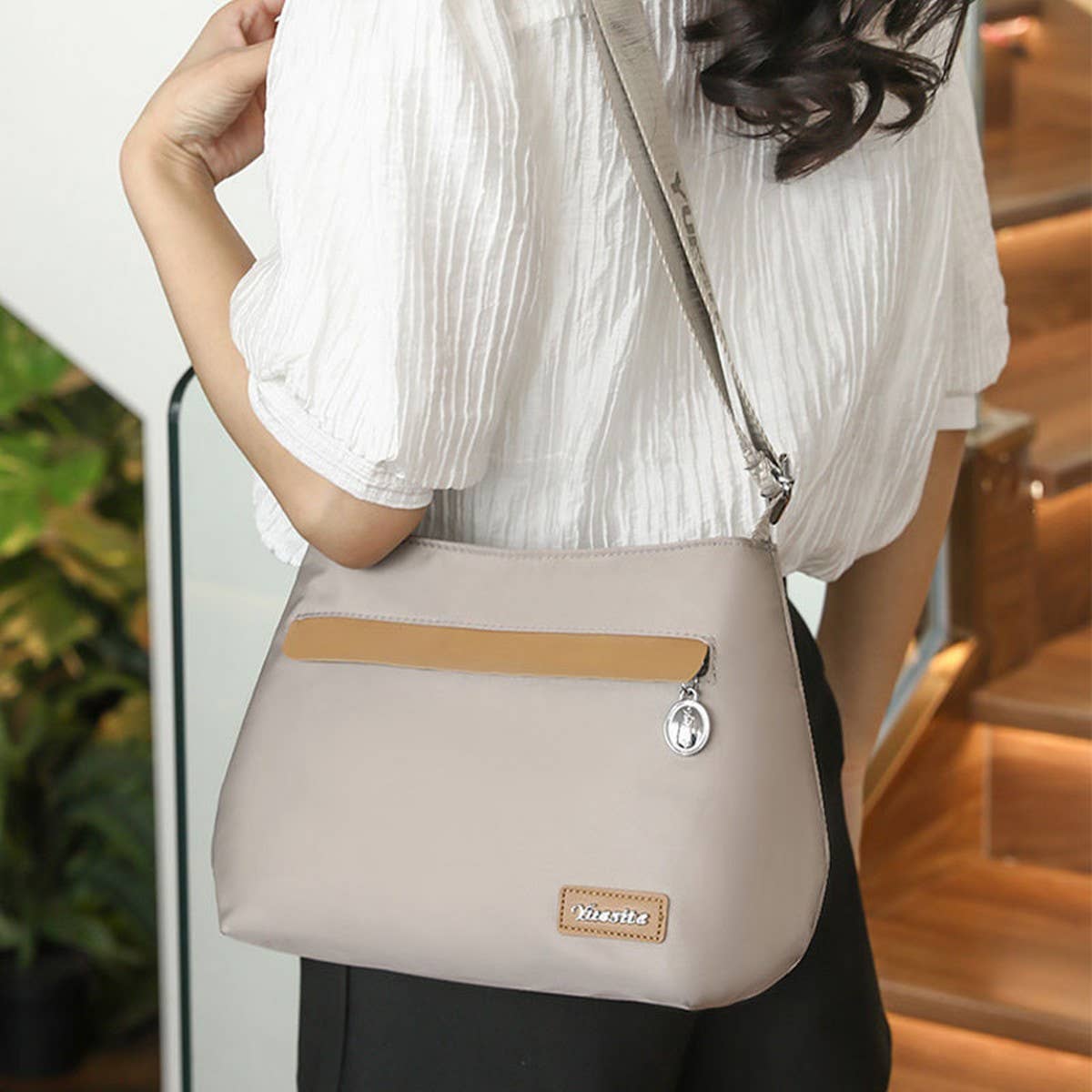 Fashion Casual Simple Shoulder Messenger Bag_Cwab3492