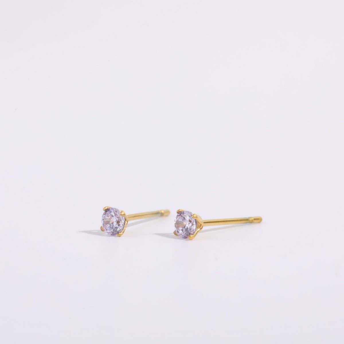 DECEMBER BIRTHSTONE STUD EARRINGS 18K ZIRCON_CWAJE5040