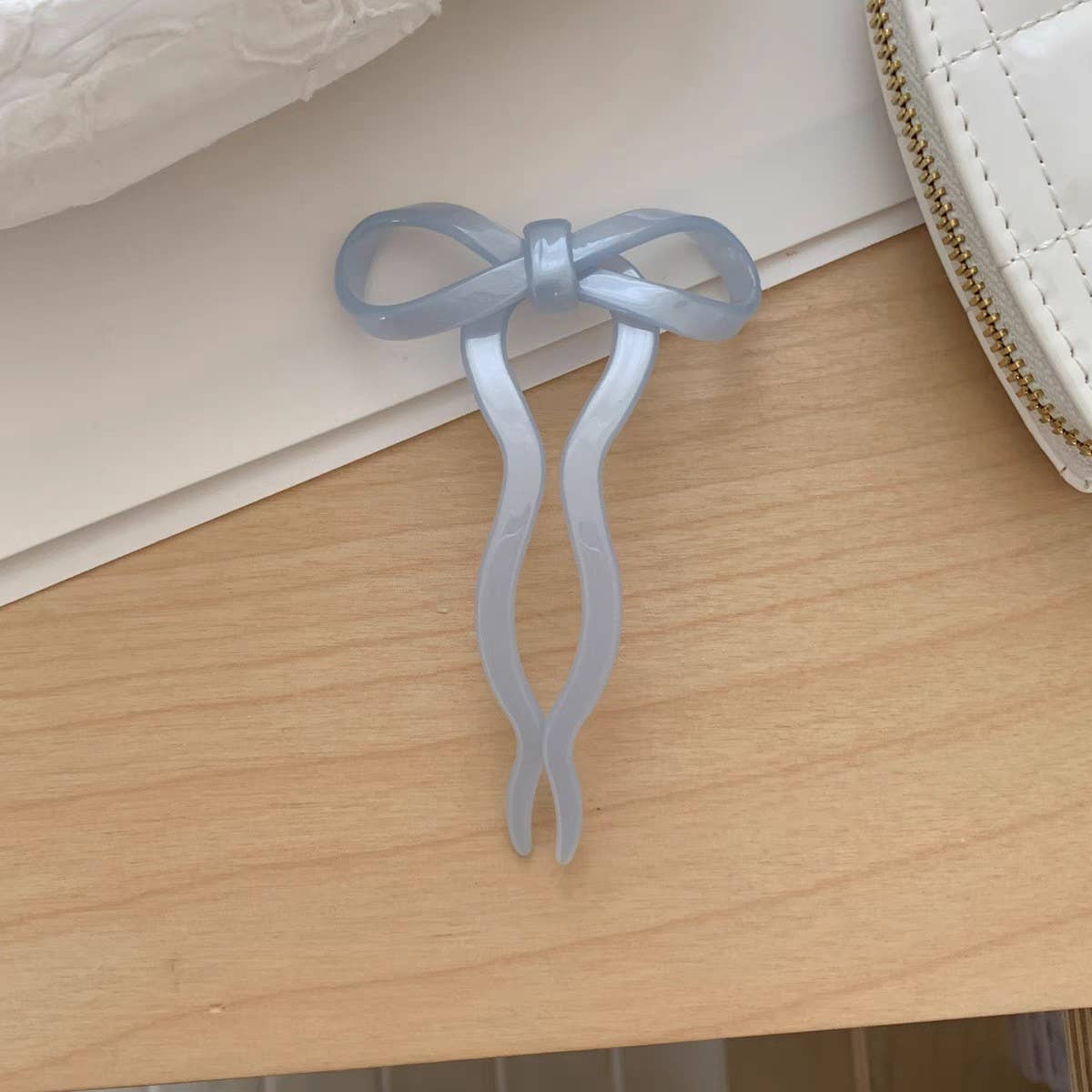 TEMPERAMENT BOW U SHAPED HAIRPIN_CWAHA2691