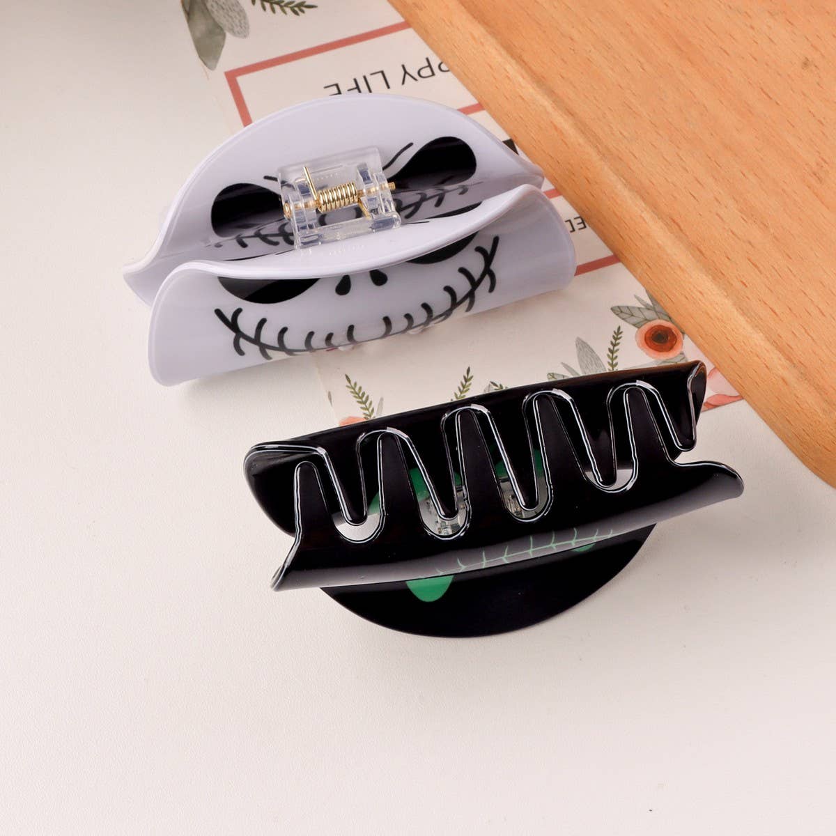 Cwaha1617_Halloween Pumpkin Skull Hair Claw