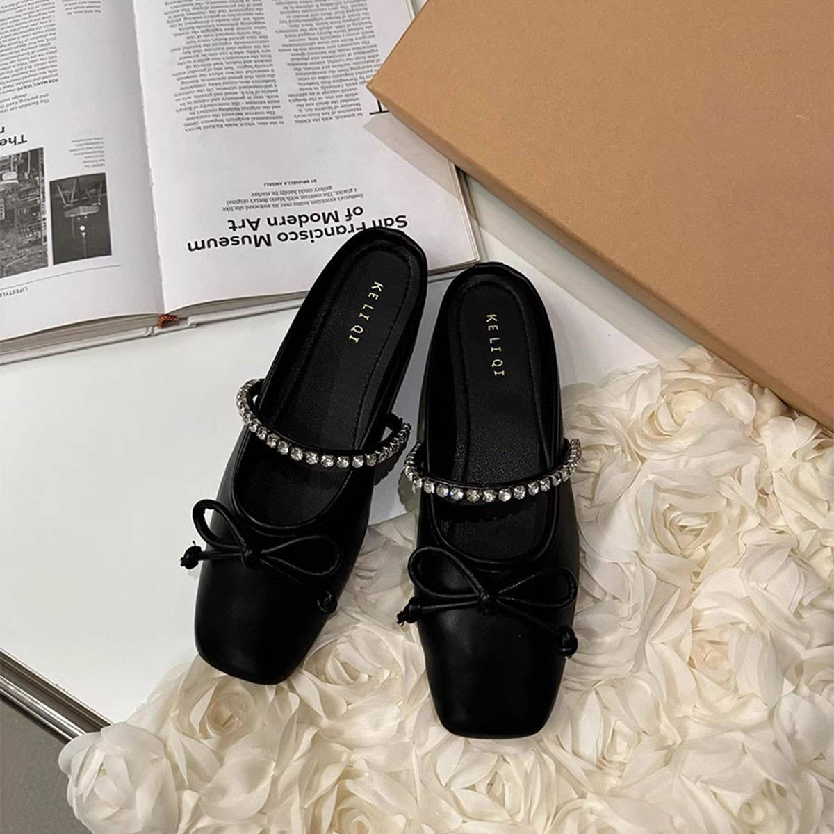 SILVER BOW MULES FOR WOMEN FLAT CLOSED TOE_CWSHF0078