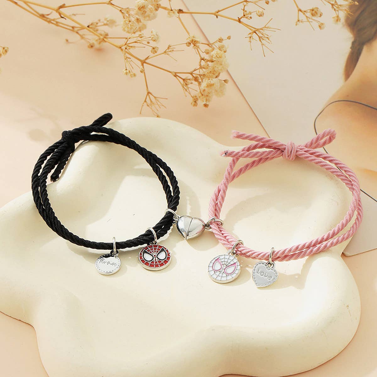 FASHION SPIDER HEART MAGNETIC BRACELET_CWAJE2417