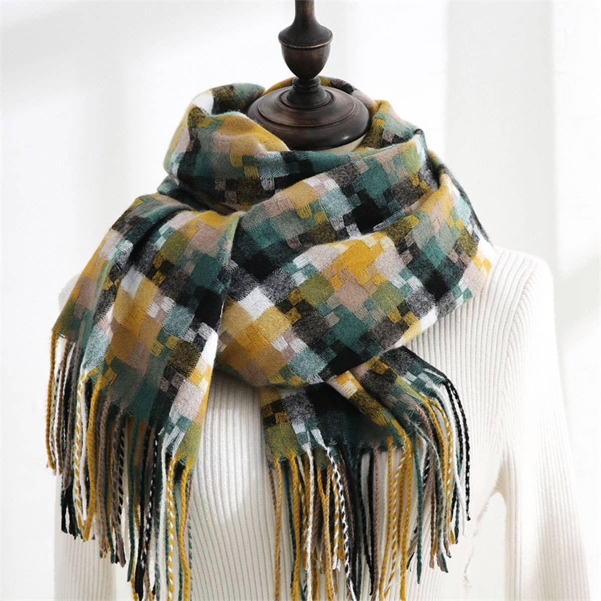PLAID FRINGE SCARF TRENDY WINTER WRAP_CWASC0199