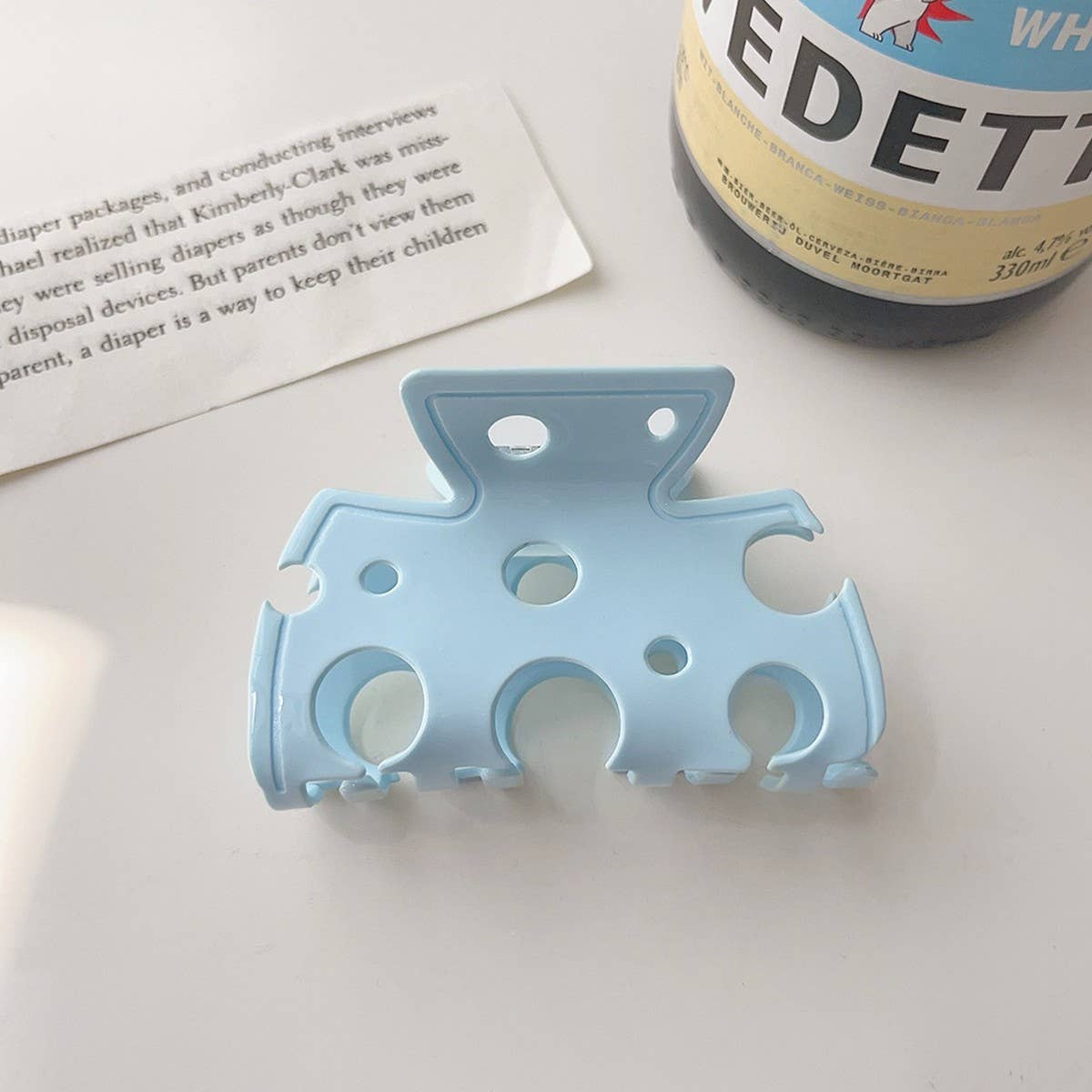 CHEESE SHAPE ACRYLIC HAIR CLAW MEDIUM CHIC CLIP_CWAHA2697
