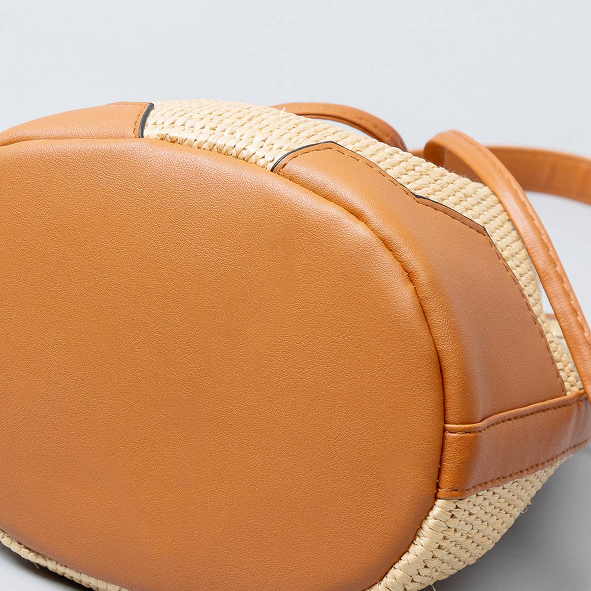 Women Handmade Straw Bucket Crossbody Bag_Cwab1999