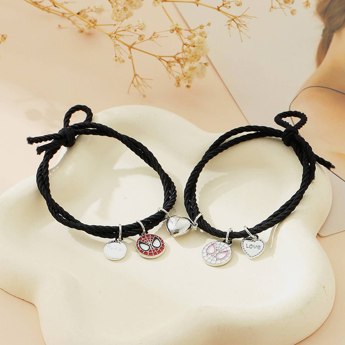 FASHION SPIDER HEART MAGNETIC BRACELET_CWAJE2417