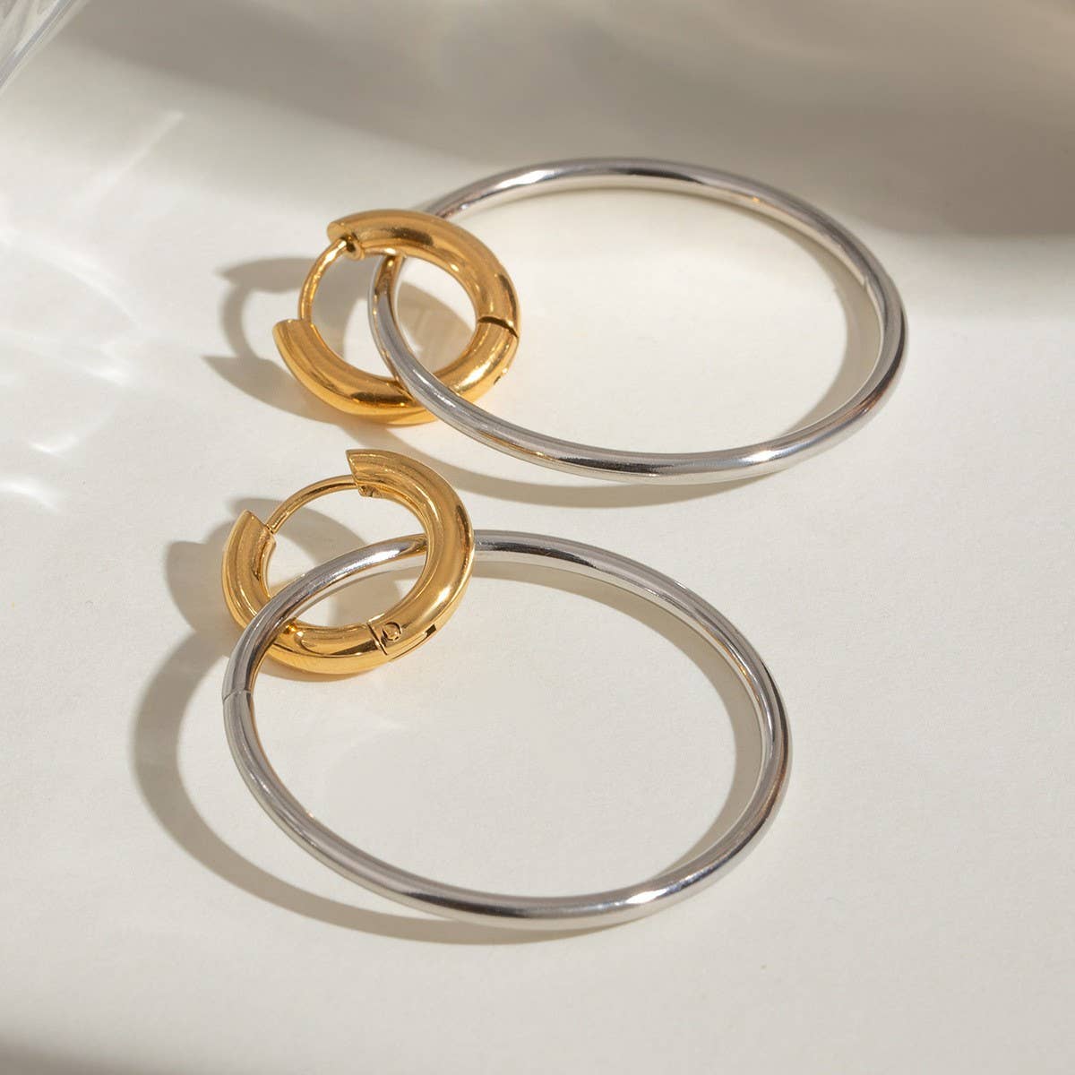 STAINLESS STEEL COLLAR HIGH END EARRINGS_CWASC1687