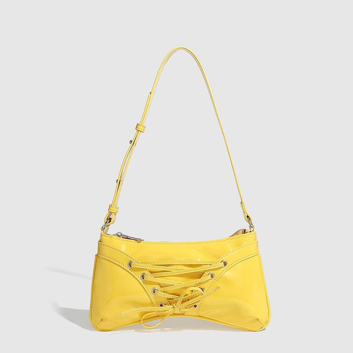 GLOSSY BOW STUDDED DRAWSTRING SHOULDER BAG_CWAB5704