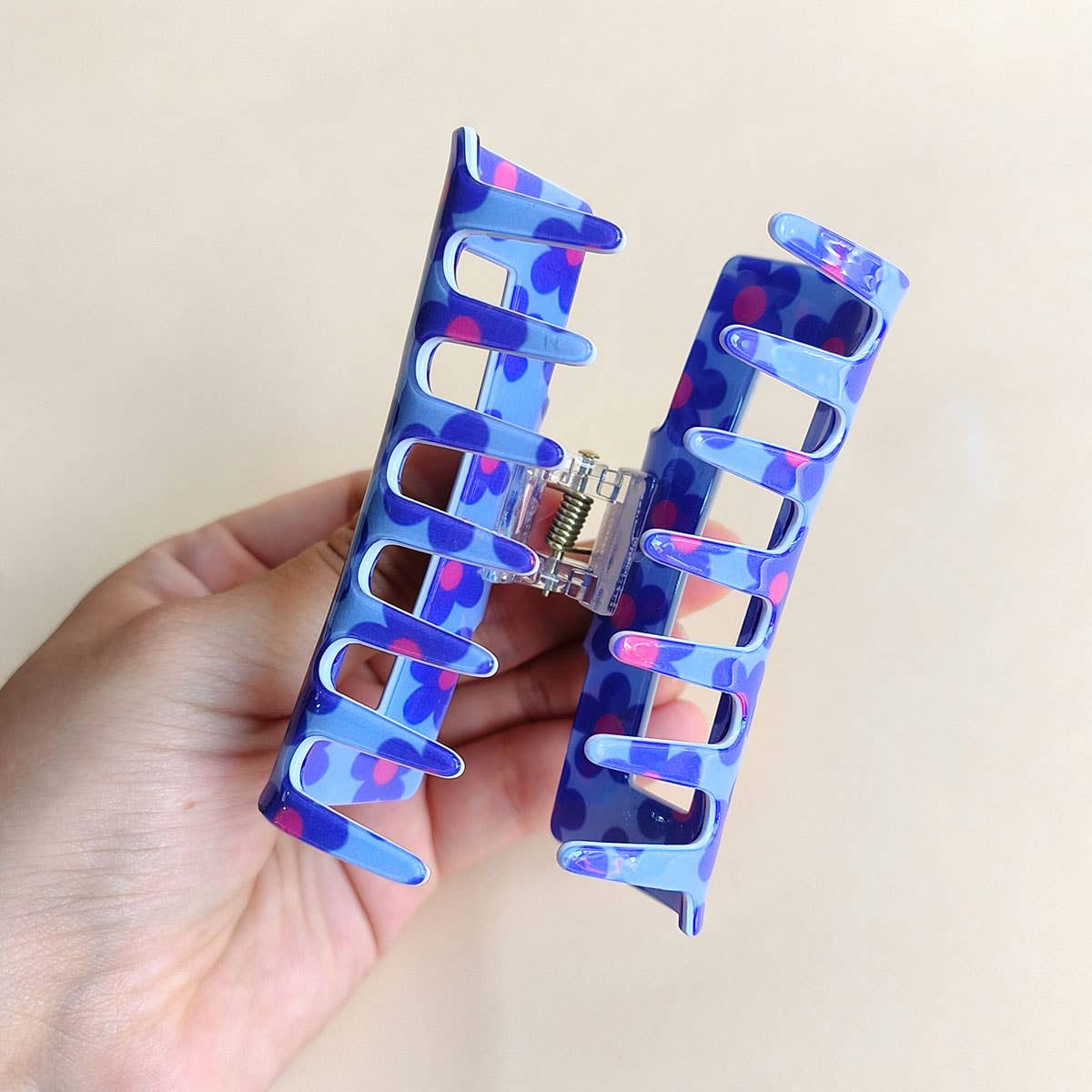 DOPAMINE FLOWER SQUARE HAIR CLAW CLIP CUTE STYLE_CWAHA1022