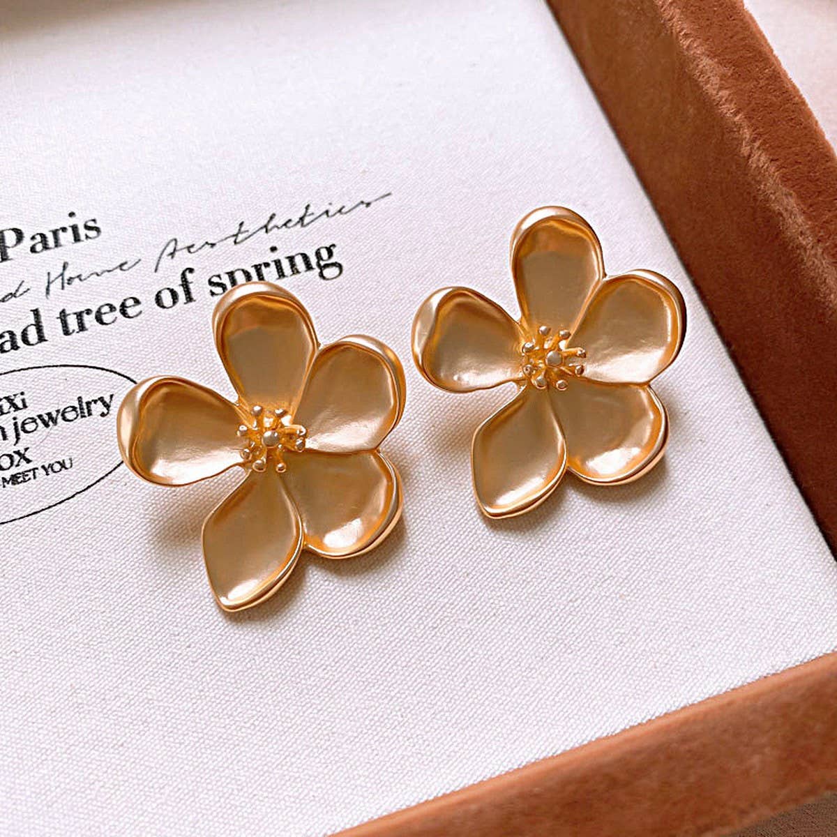 FLOWER TEMPERAMENT FASHION EARRINGS_CWASC1332