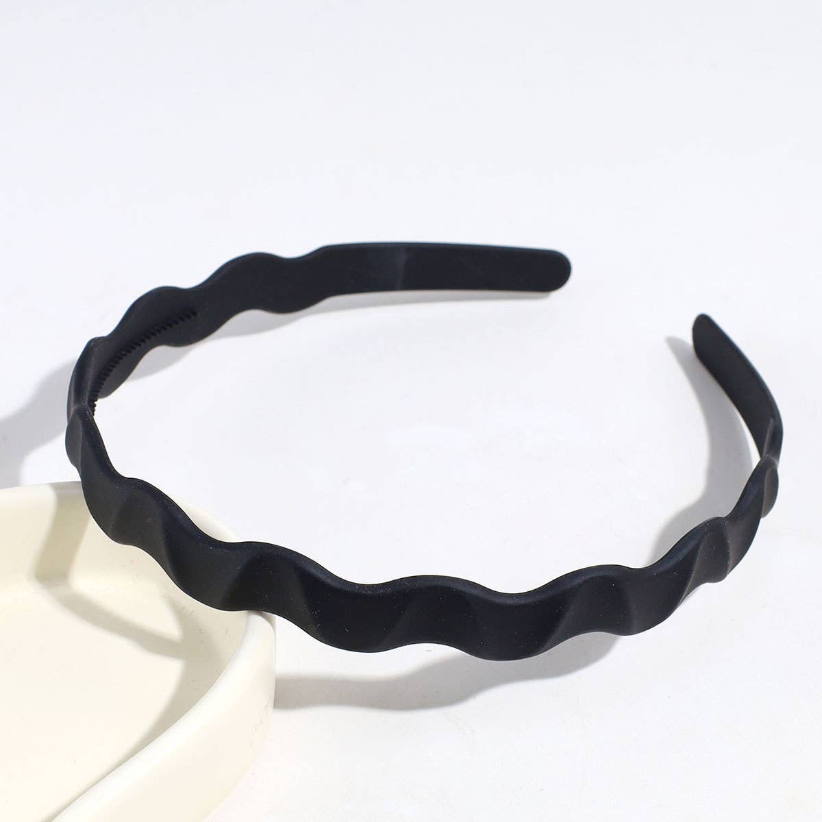 Versatile And Simple Thin Wave Headband