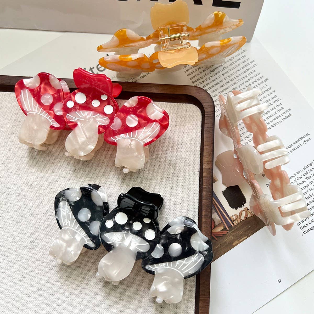NEW MUSHROOM BOW ACETATE HAIR CLIP FOR CUTE STYLE_CWAHA5722