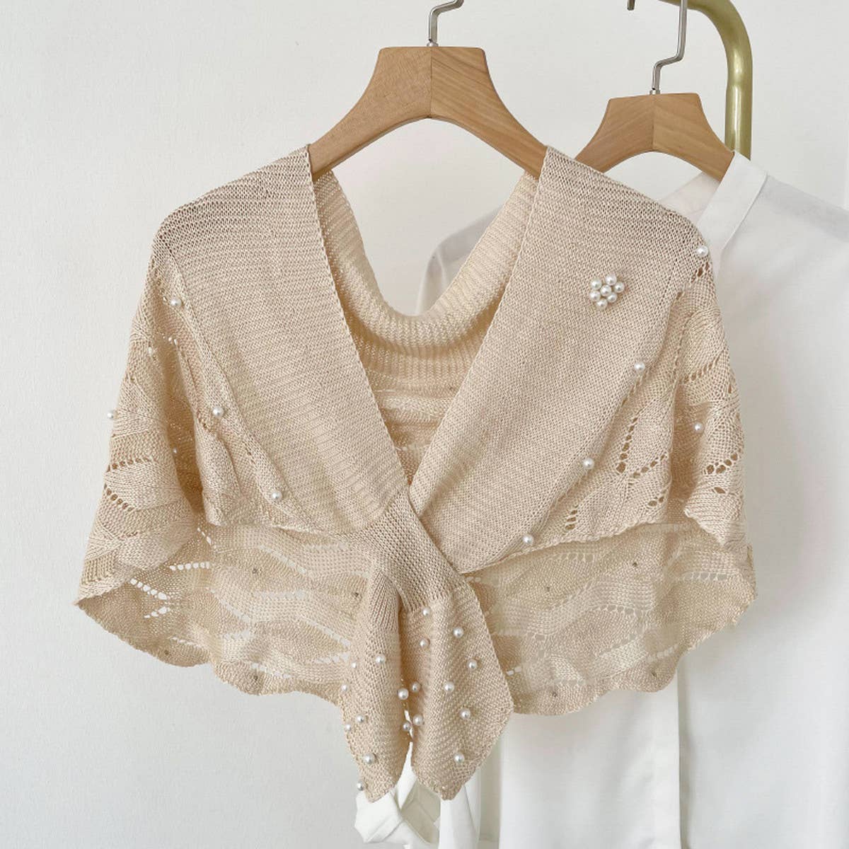 STRIPED OUTER KNITTED DECORATIVE SHAWL_CWASC0759