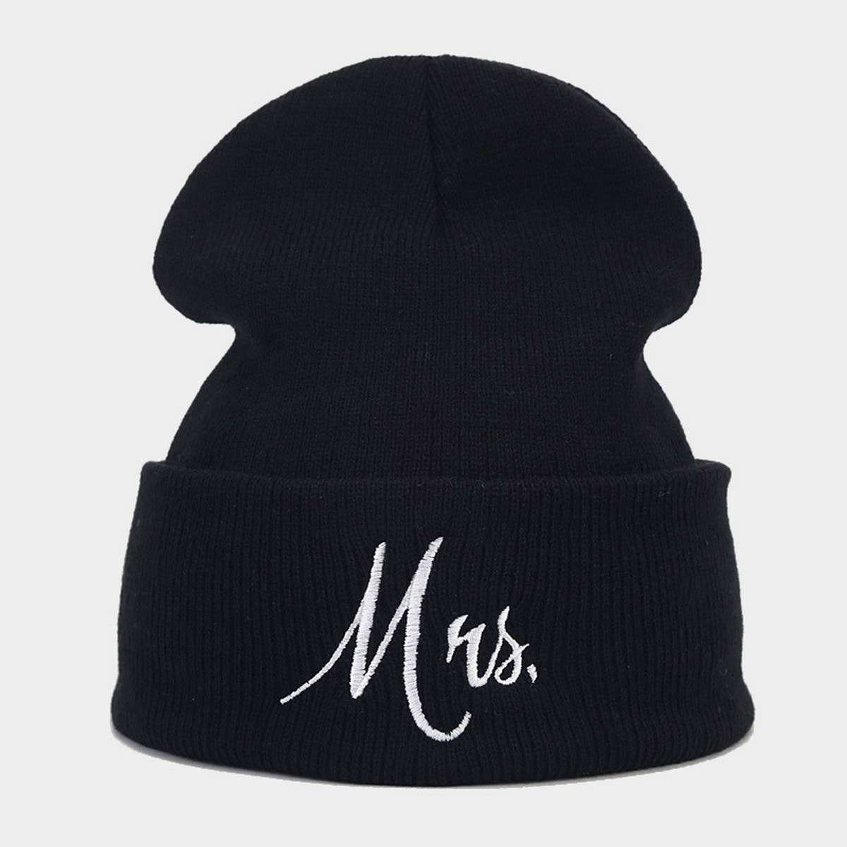 MRS MR EMBROIDERED KNITTED HAT FOR MEN AND WOMEN_CWASC1479