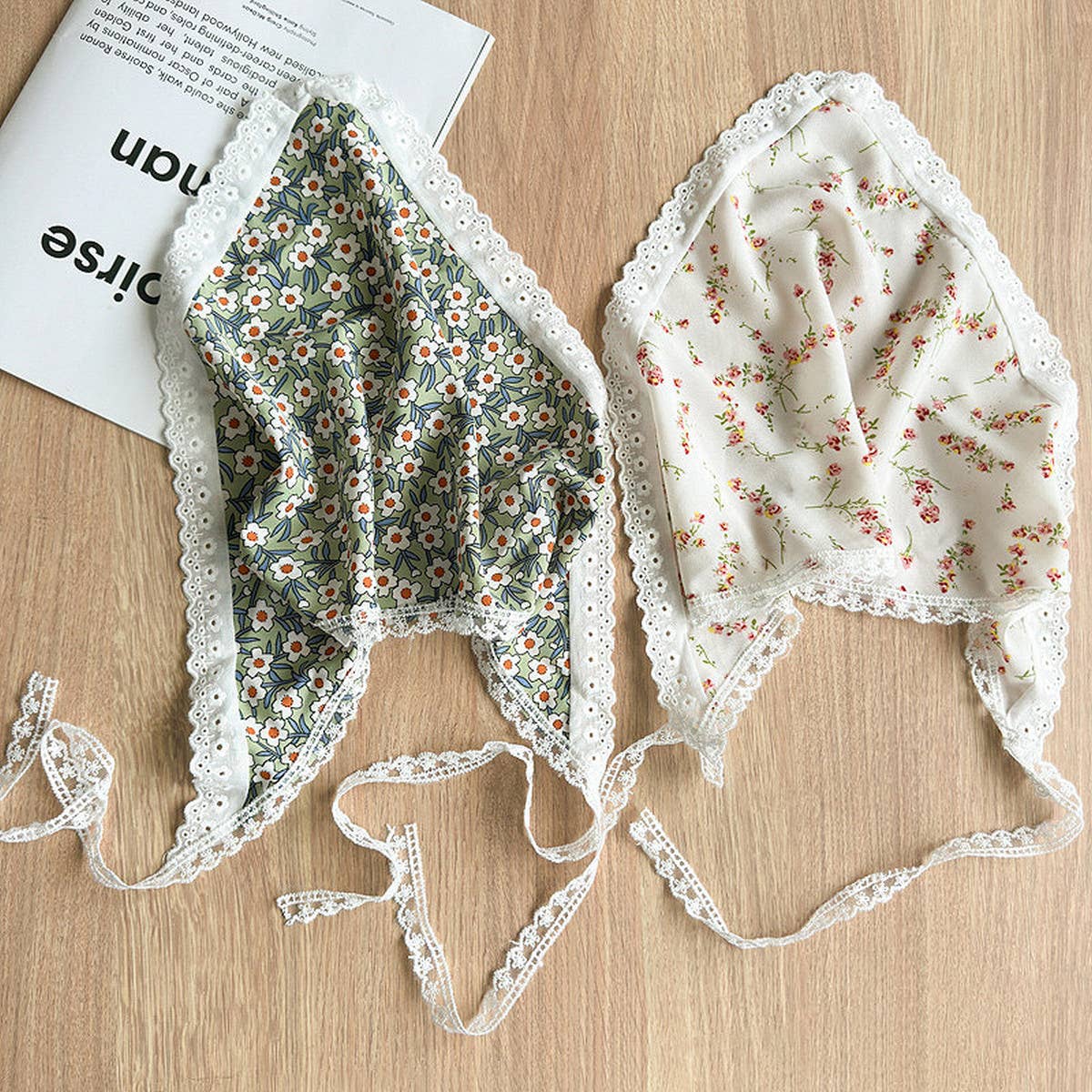 PATTERNED LACE TRIANGLE HEADSCARF_CWAHA1374