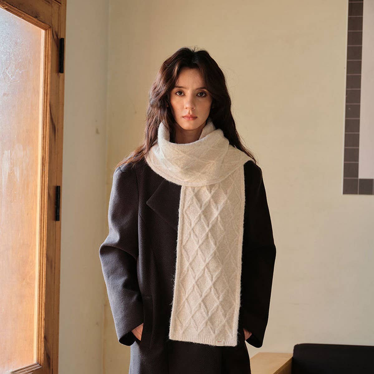 RETRO KNIT SCARF WOOL BLEND REVERSIBLE WRAP_CWASC2355