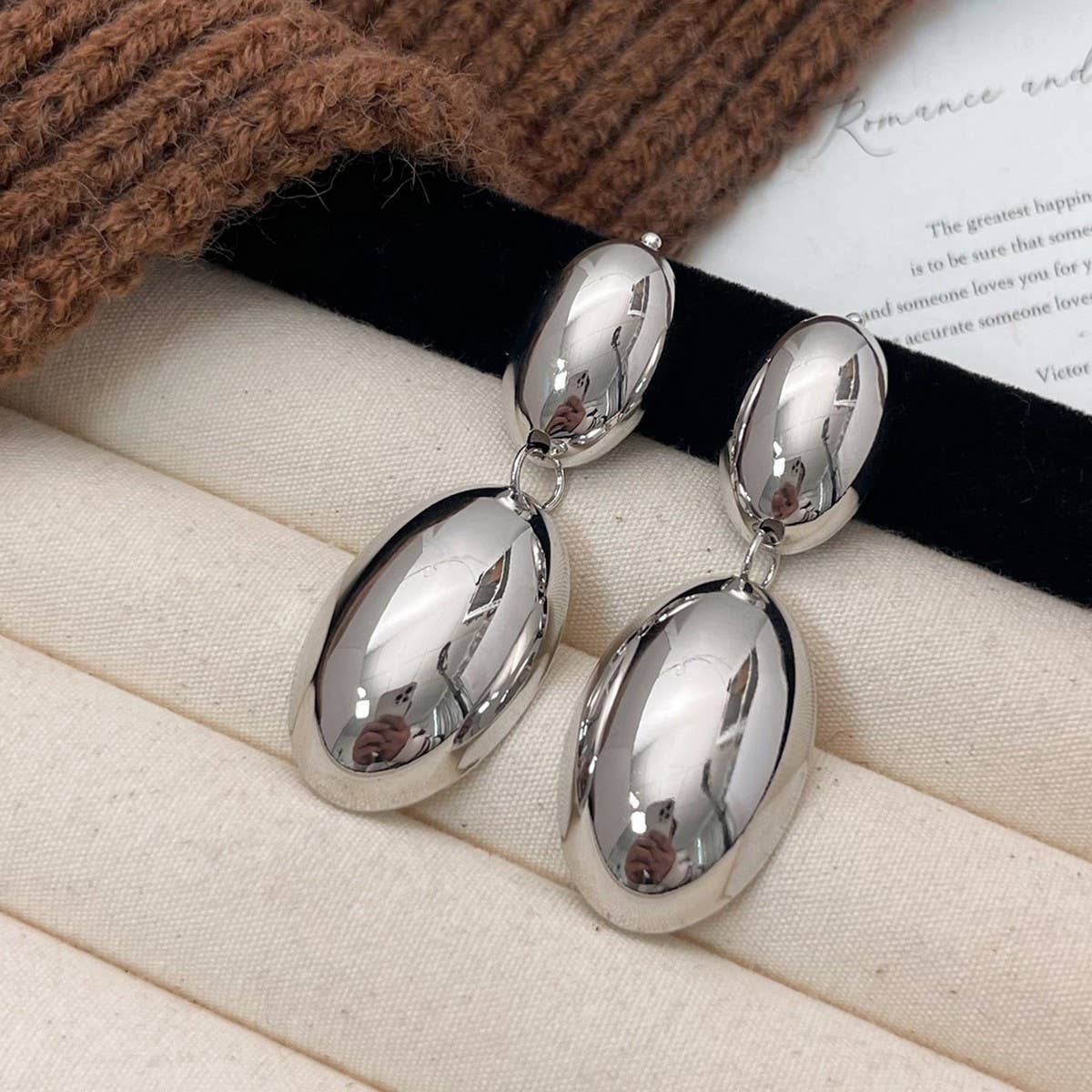 NICHE HIGH END DESIGN PHOTOSENSITIVE OVAL EARRINGS_CWAJE3141