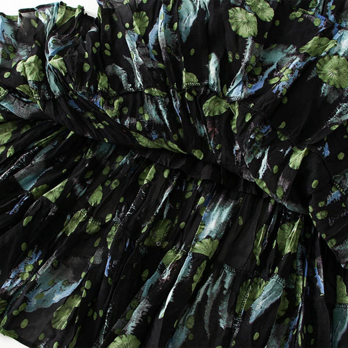 Vintage Floral High-Waist A-Line Flared Skirt_Cwbms0357