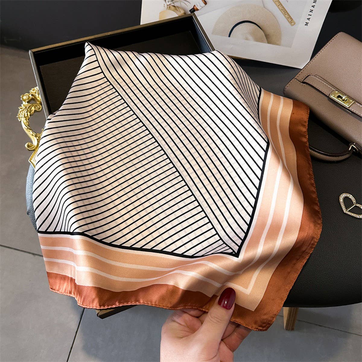 Printed Satin Square ScarfTHICK & Casual Wrap_Cwasc1432