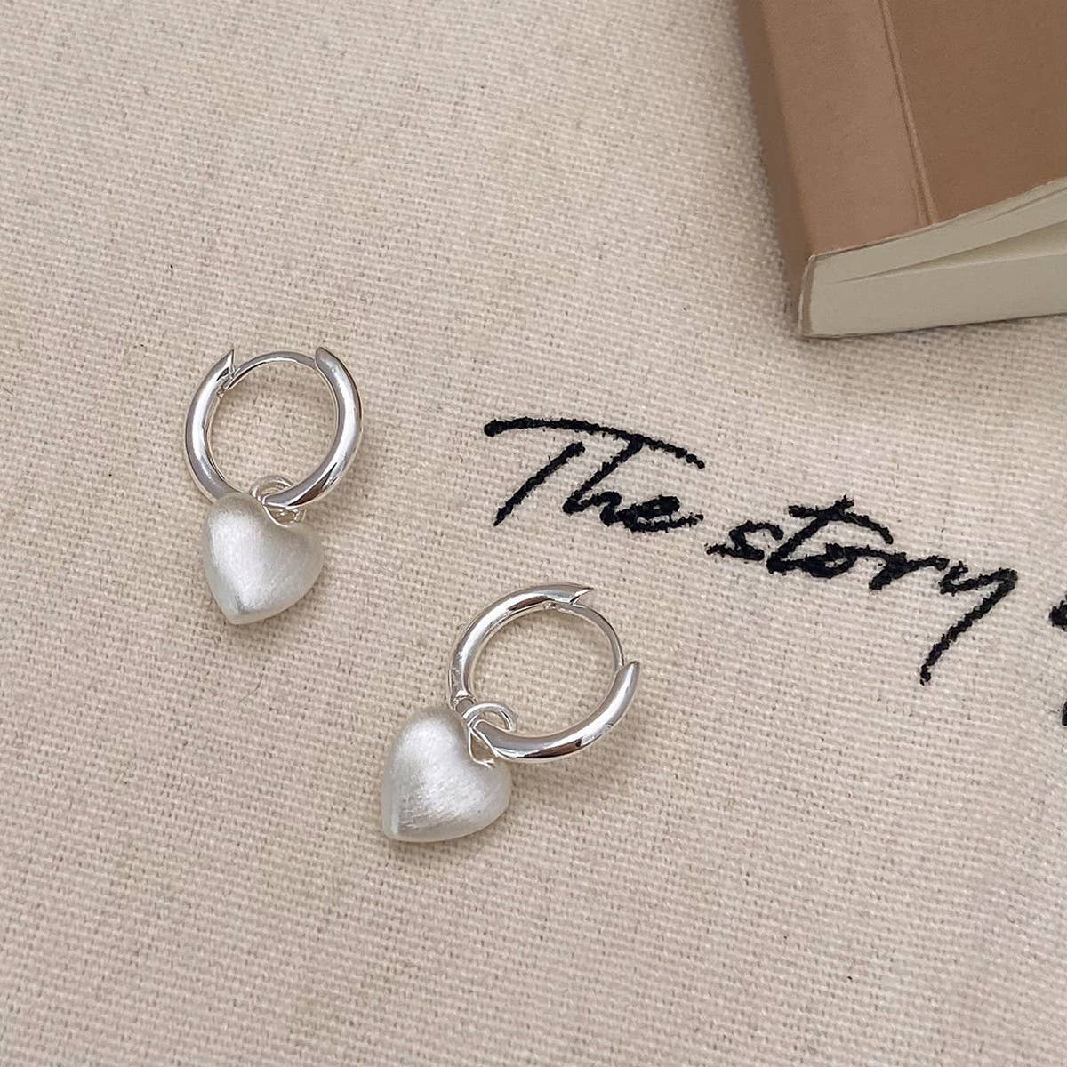 Valentines Day High-End Frosted Heart Earrings